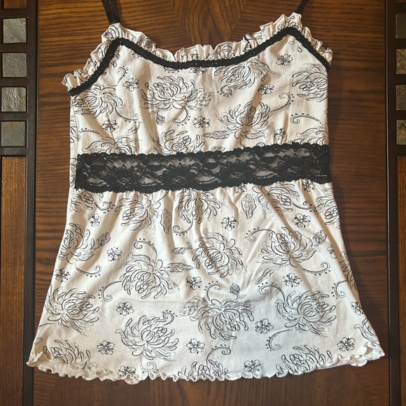 La Vie En Rose Tops - La Vie En Rose Black and Cream Floral Tank Top